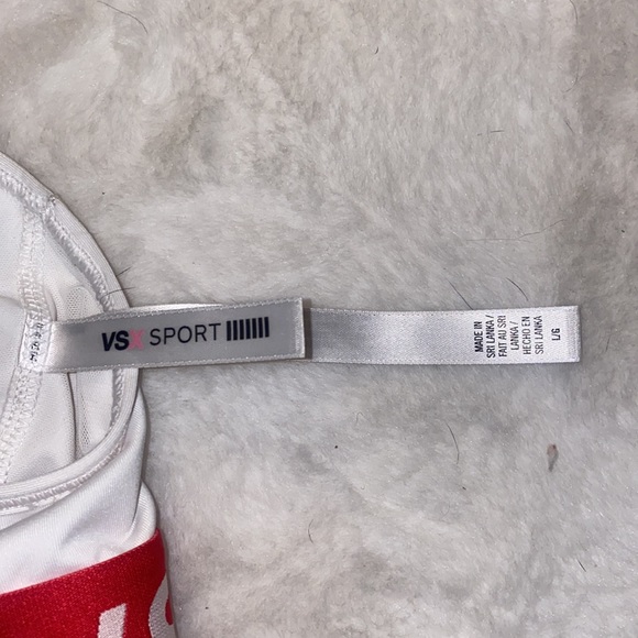 Victoria’s Secret sports bra - Picture 5 of 5